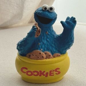 Blue Character Media Streamer Accessory - Cookie Bowl Design